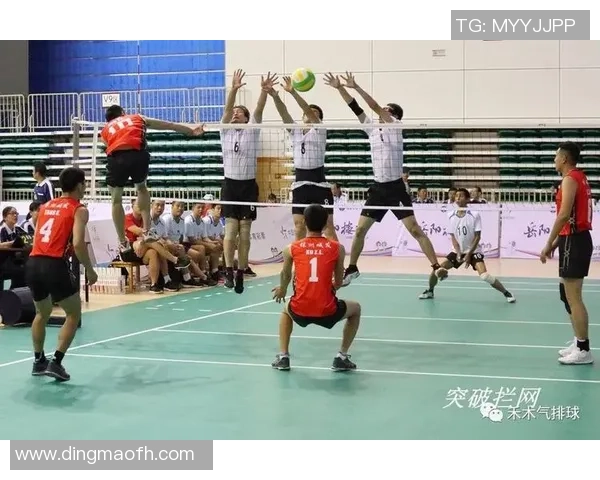 深圳街舞队的防守策略与战术解析打造街舞战术新高度